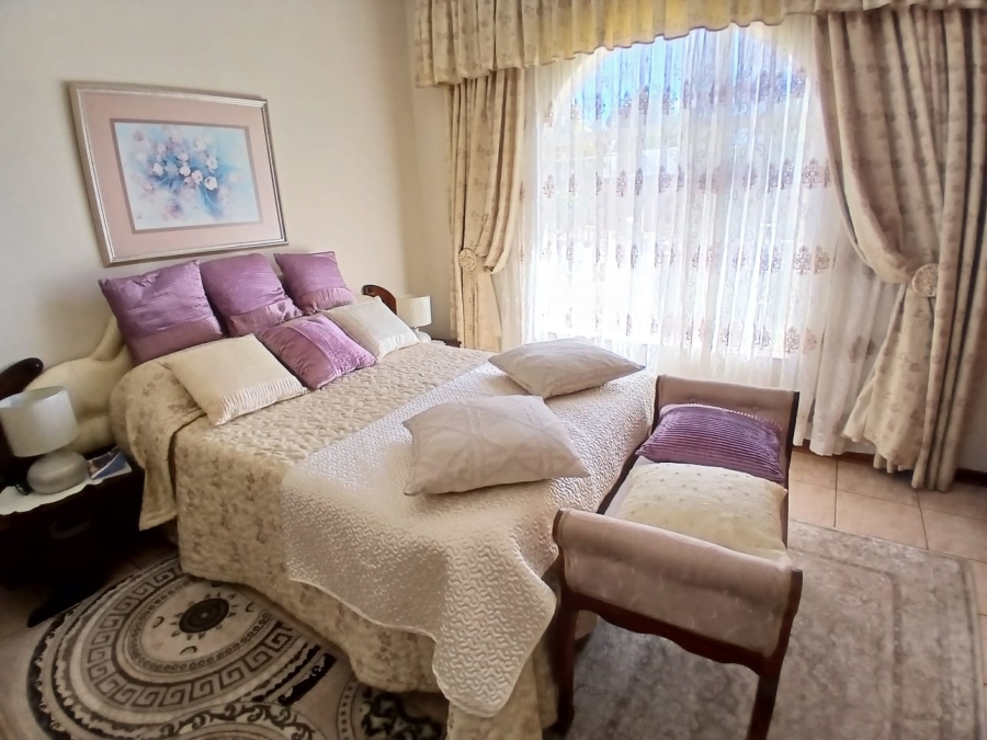 4 Bedroom Property for Sale in Kuruman Northern Cape
